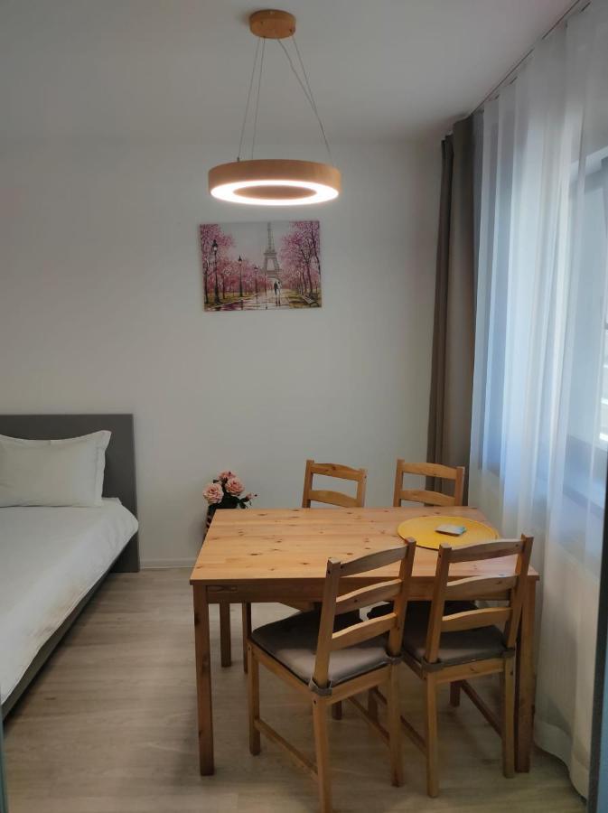 Dc Ghencea 158 Self Check-In Apartment Bucharest Exterior photo